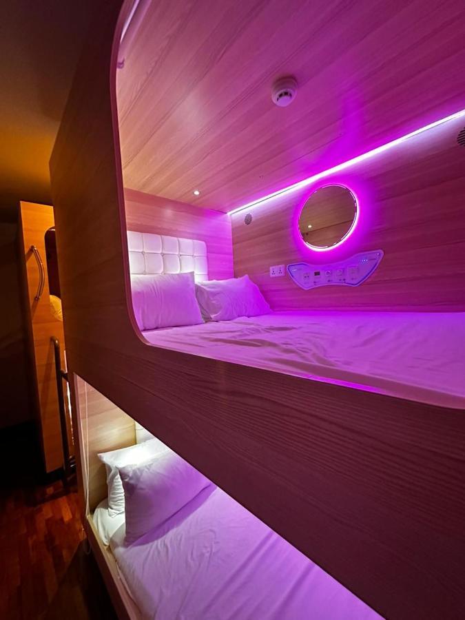 Hotel kapsul Wink At Upper Cross Street Singapore
